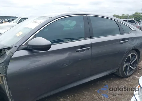 2018 Honda Accord Sport 2.0T z USA, uszkodzony, nr VIN 1HGCV2F31JA022825